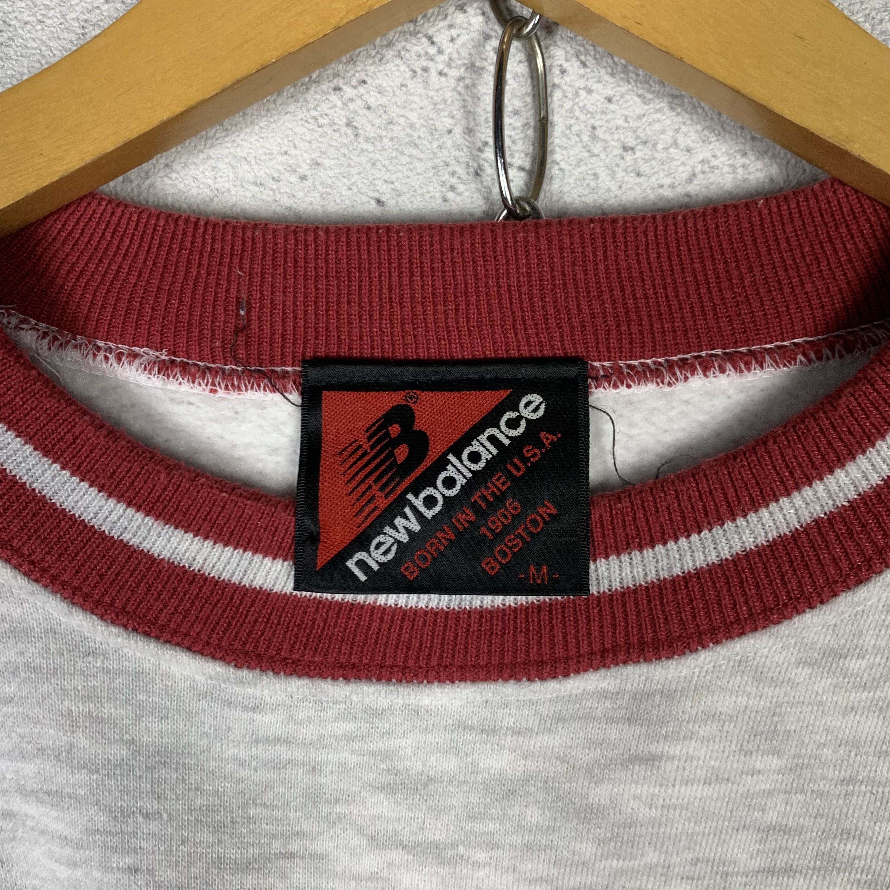 New Balance Vintage 90s New Balance Sweatshirt Crewneck Size US M / EU 48-50 / 2 - 4 Thumbnail