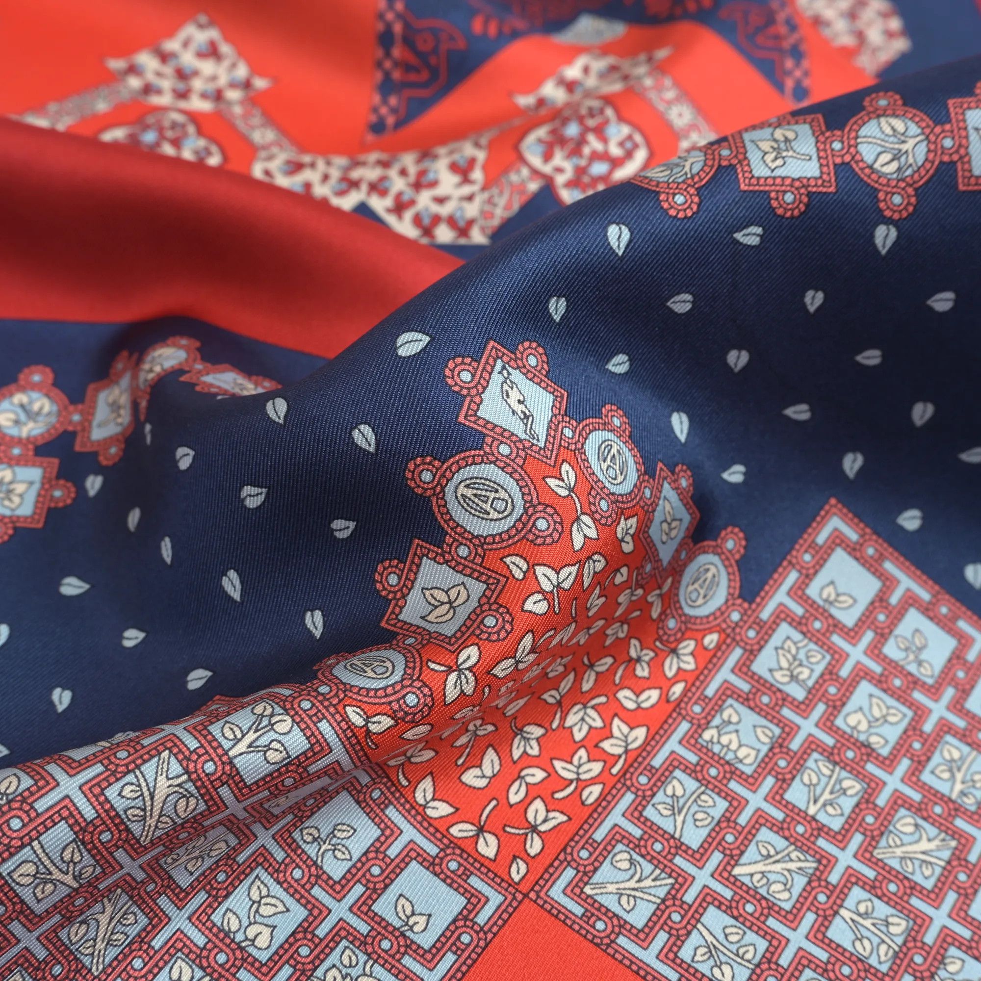 Other ARNYS giant silk scarf (140) Size ONE SIZE - 5 Thumbnail