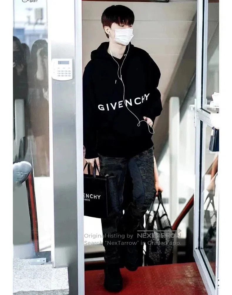 Givenchy Givenchy Camo Boro jeans . Size US 31 - 7 Thumbnail