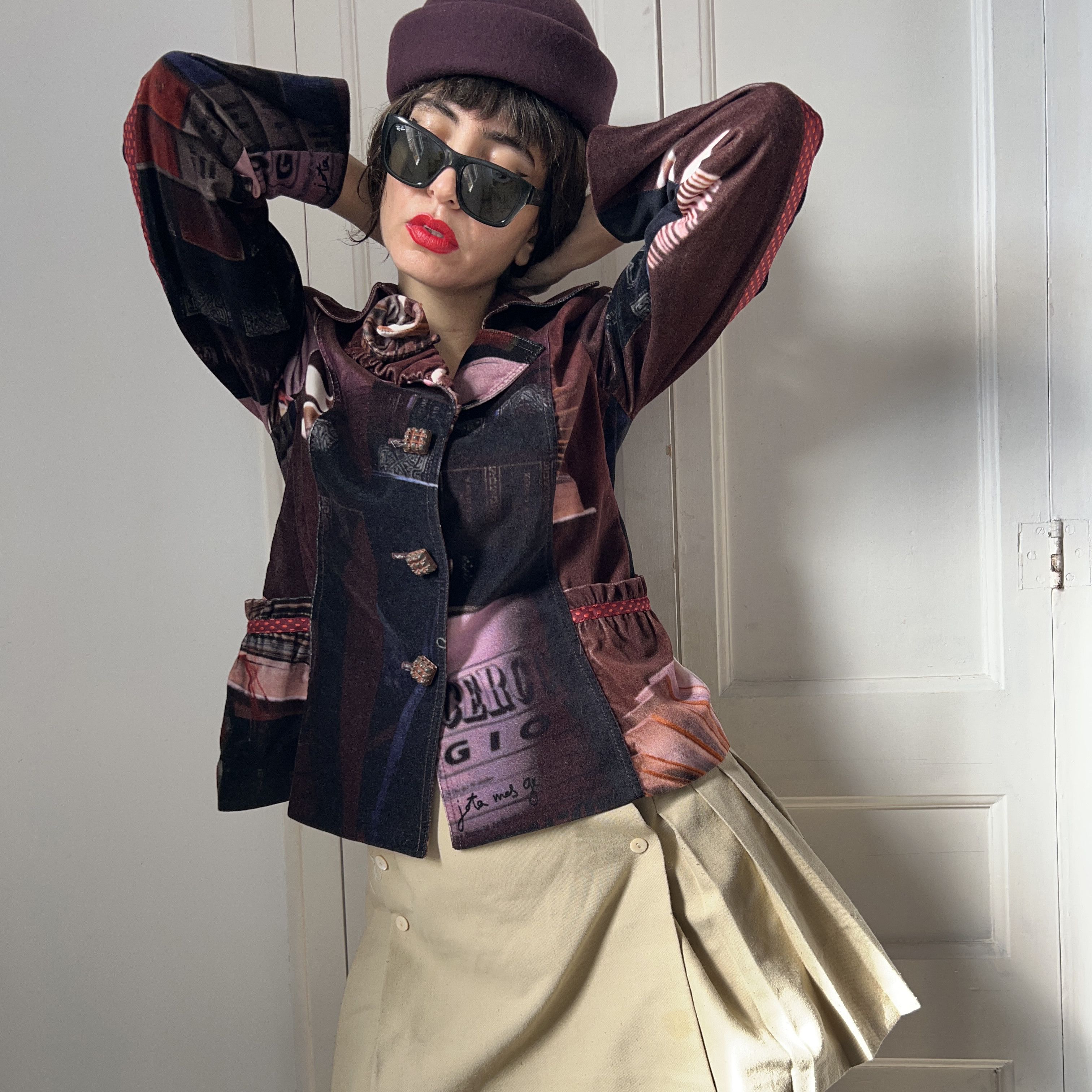 Vintage Vintage Y2K Cotton Velvet Book Print Blazer Size M / US 6-8 / IT 42-44 - 4 Thumbnail