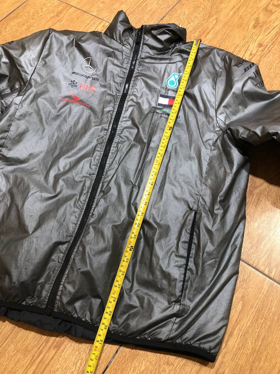 Mercedes-Benz Mercedes-AMG Petronas F1 Motorsport Team ONLY RARE Jacket Size US XXL / EU 58 / 5 - 9 Thumbnail