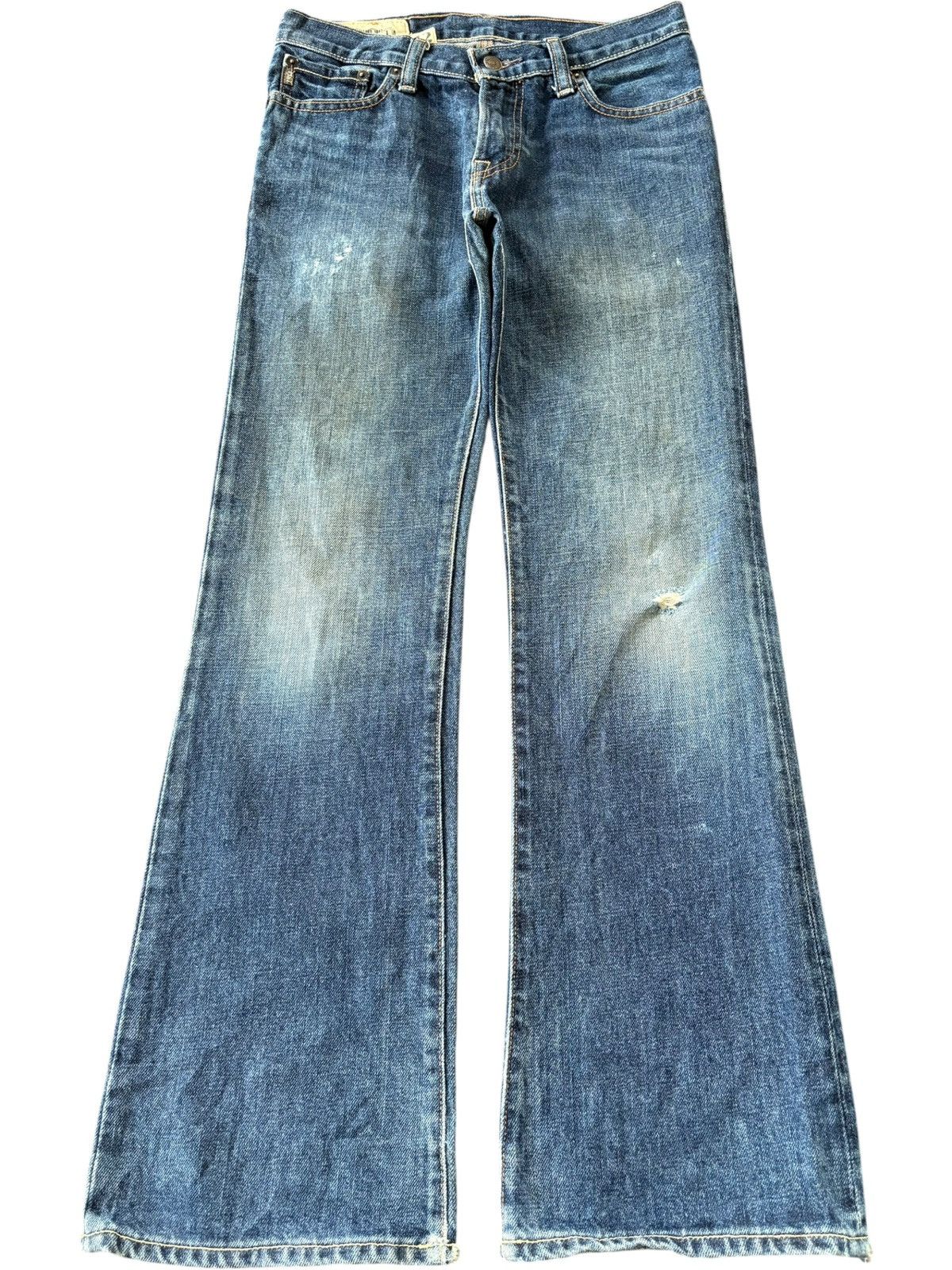 Abercrombie & Fitch Vintage Abercrombie Blue Wash Distress Flare Jeans Size 28" / US 6 / IT 42 - 1 Thumbnail