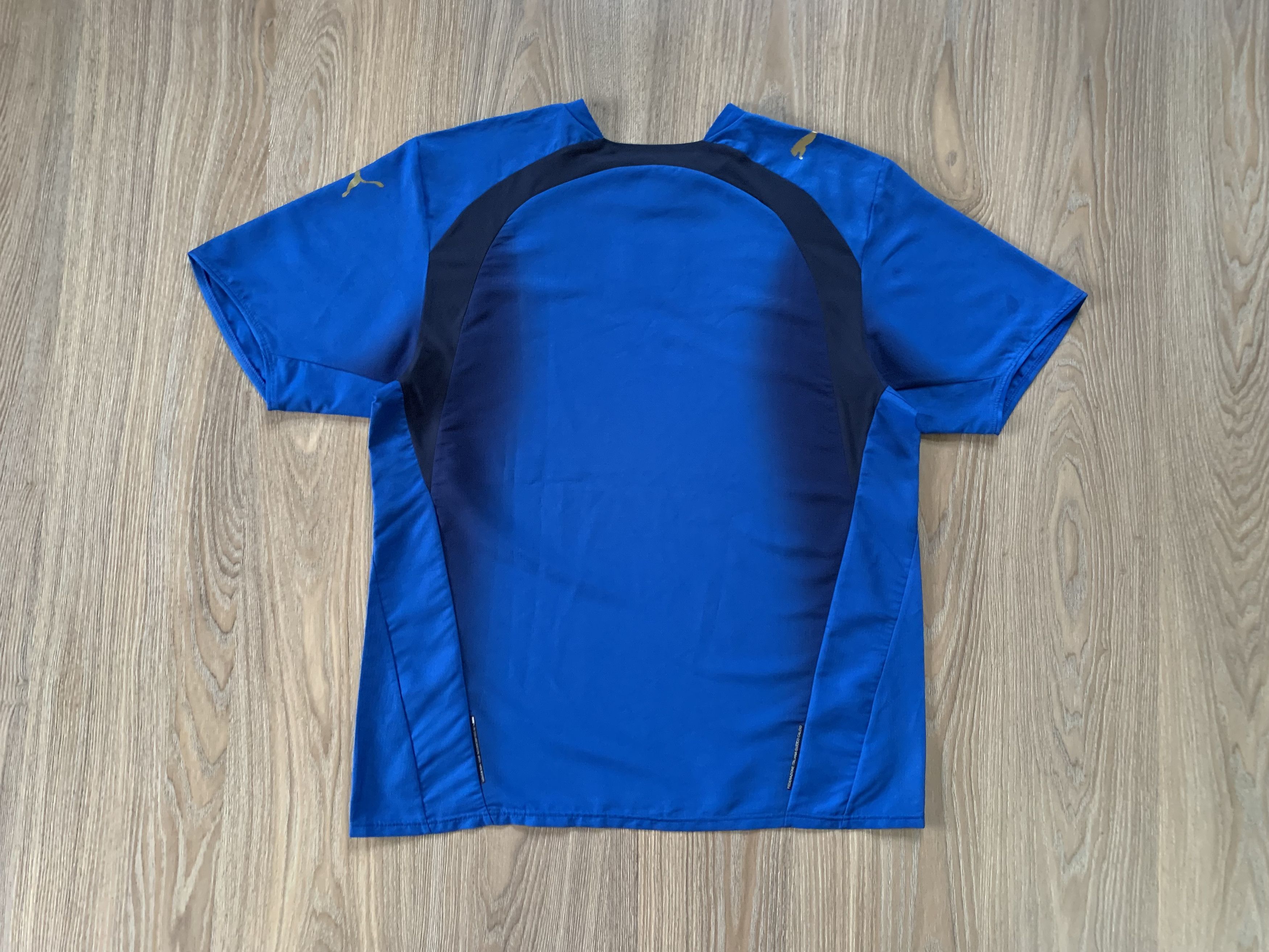 Puma × Vintage Vintage Puma Italy Basic Home Football Shirt 2006 Size US L / EU 52-54 / 3 - 2 Thumbnail