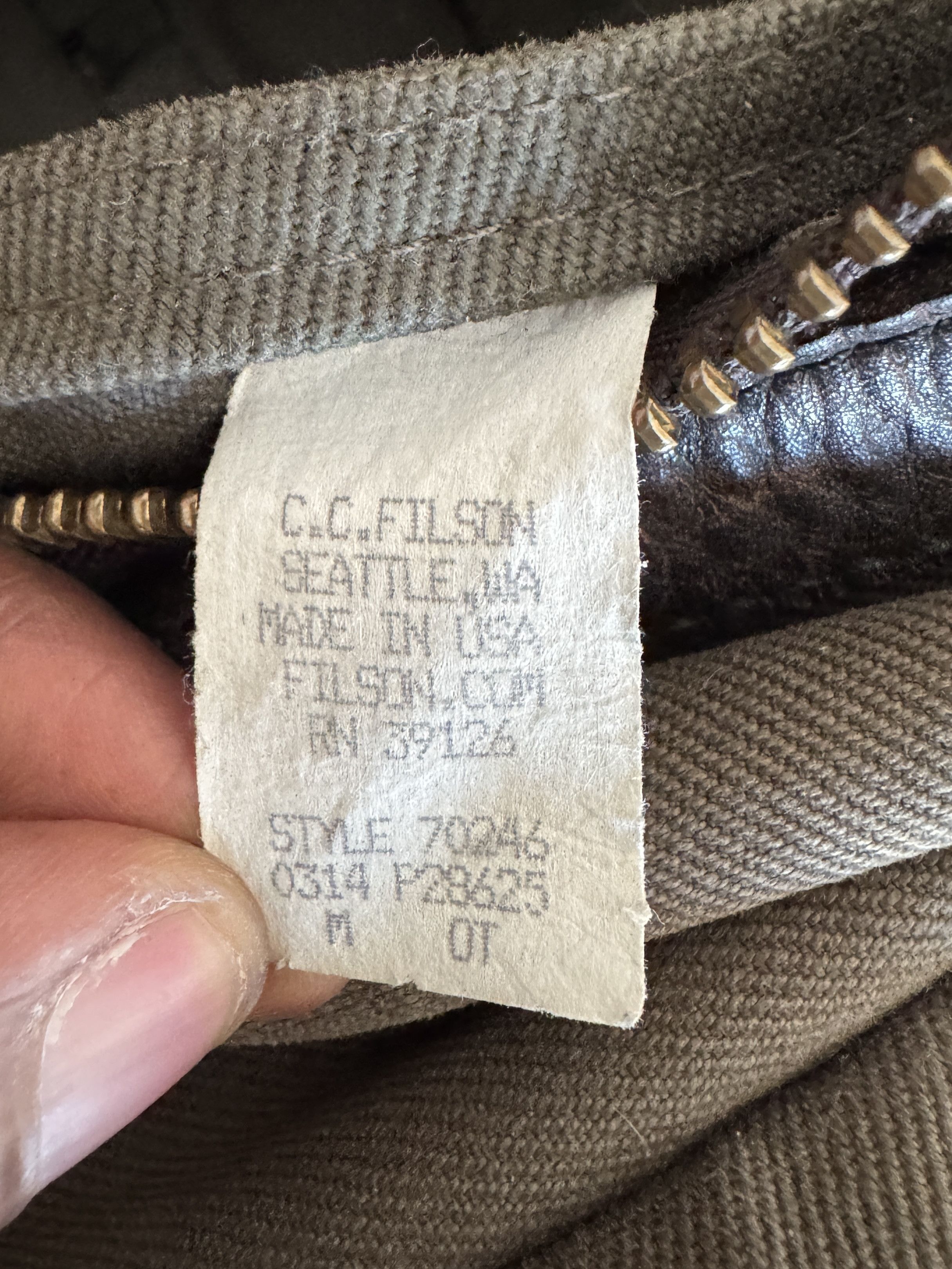 Filson Filson Leather Duffle Bag, Green / Olive - 70246 Size ONE SIZE - 10 Thumbnail