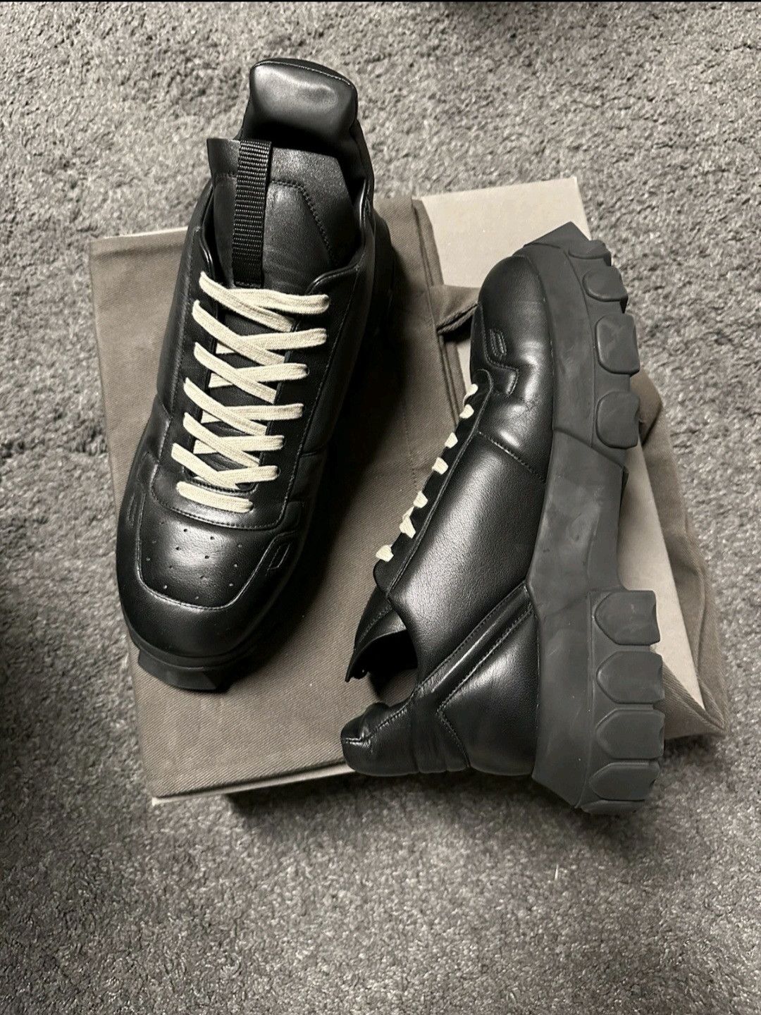 Rick Owens Rick Owens Maximal Tractor Sneaker Size US 10 / EU 43 - 2 Thumbnail