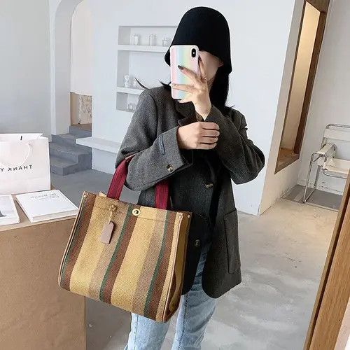 image of Vintage Women Canvas Handbags