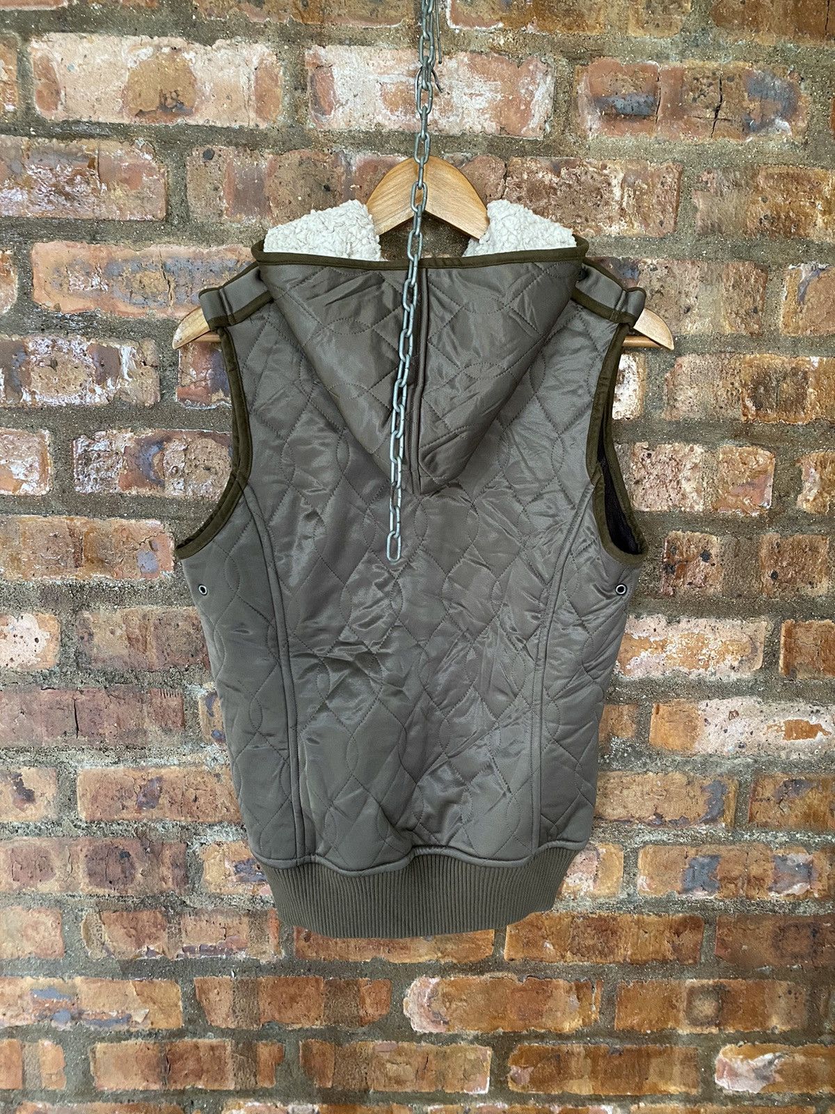 5351 POUR LES HOMMES 2000s Diamond stitch sherpa padded sleeveless hoodie Size US M / EU 48-50 / 2 - 10 Thumbnail