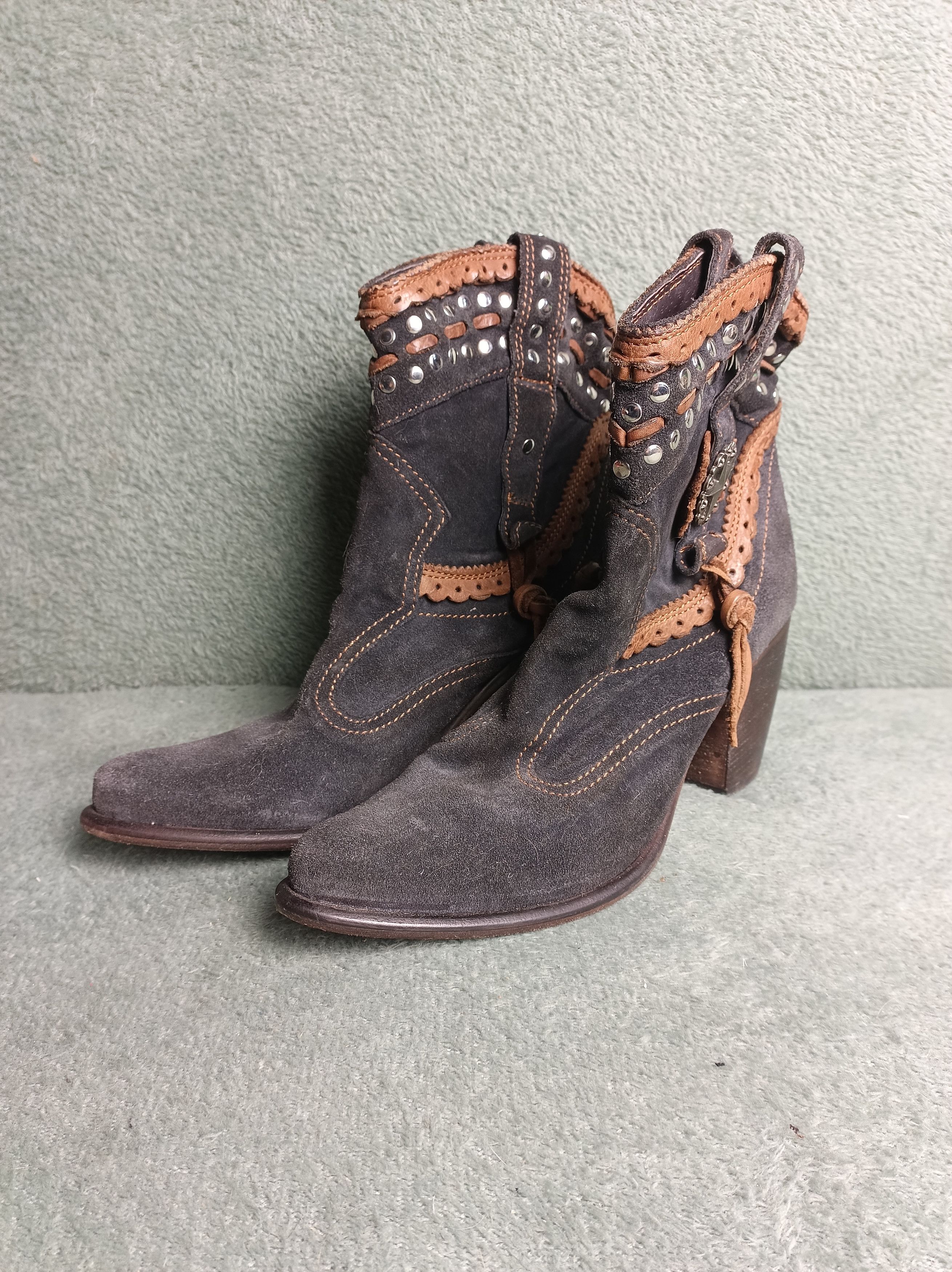 Cowboy Equipment × Handmade EL VAQUERO Leather Cowboy Ankle Boots EU 39 Size US 9 / IT 39 - 2 Thumbnail