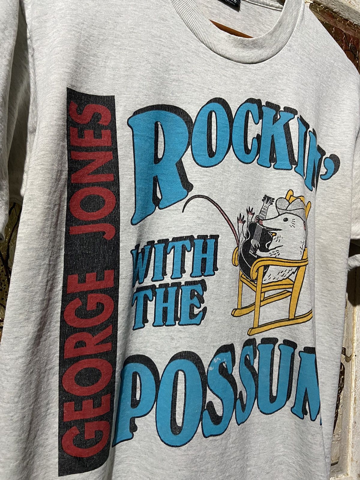 Vintage Vintage George jones rockin’ chair gray t-shirt size L Size US L / EU 52-54 / 3 - 5 Thumbnail