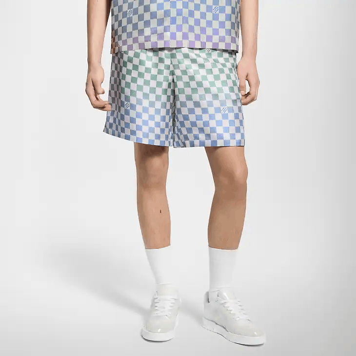 Louis Vuitton Damier Gradient Printed Silk Shorts Size US 34 / EU 50 - 2 Thumbnail
