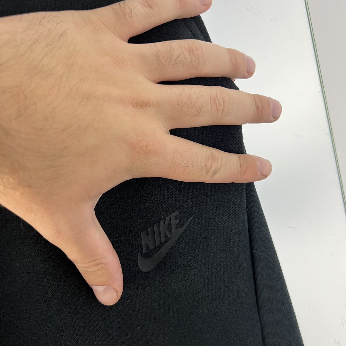 Nike Nike Tech Fleece Mini Logo Drill Sweatpants Size US 32 / EU 48 - 4 Thumbnail