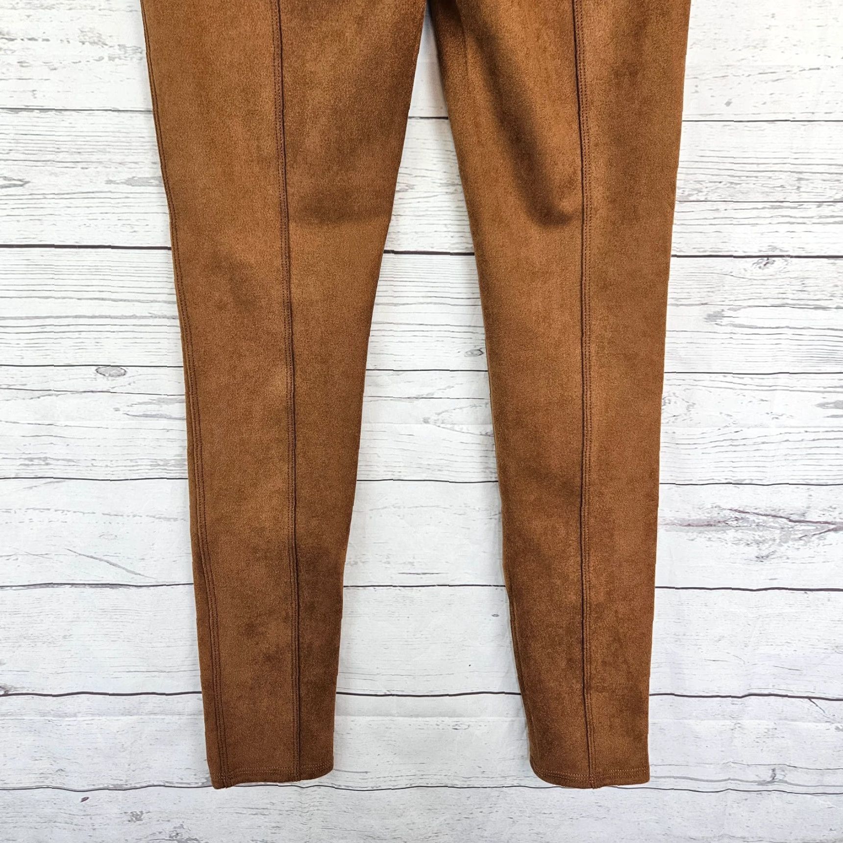 Spanx Spanx Leggings Womens Faux Suede Sz S Rich Caramel Pull On Mid Rise Brown Size 28" / US 6 / IT 42 - 5 Thumbnail