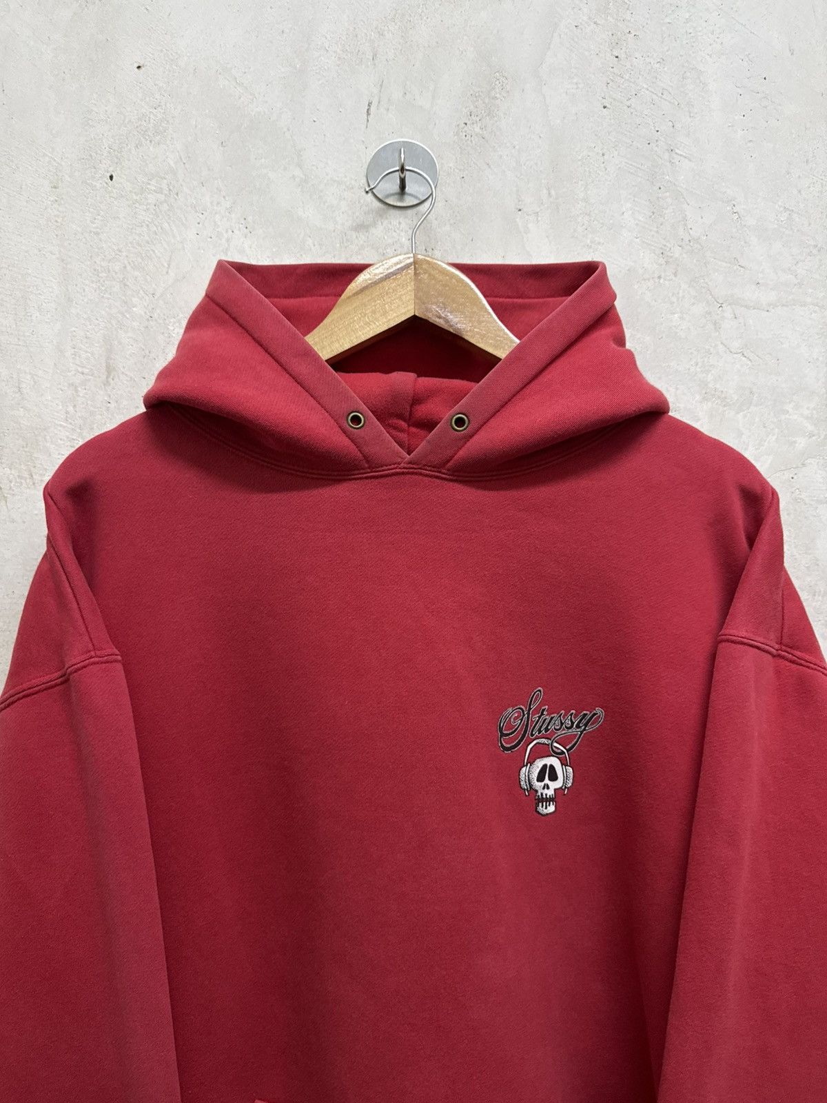 Stussy Early 2000s Stussy Skull Headphones Hoodie Size US XL / EU 56 / 4 - 5 Thumbnail