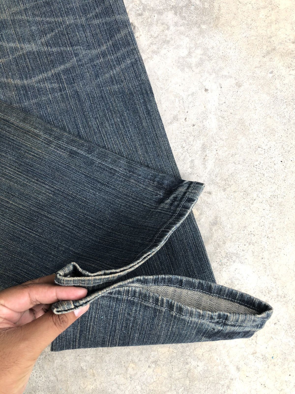 Who Decides War Japanese Takeo Kikuchi Flared Jeans Distressed Jeans Size US 31 - 13 Thumbnail