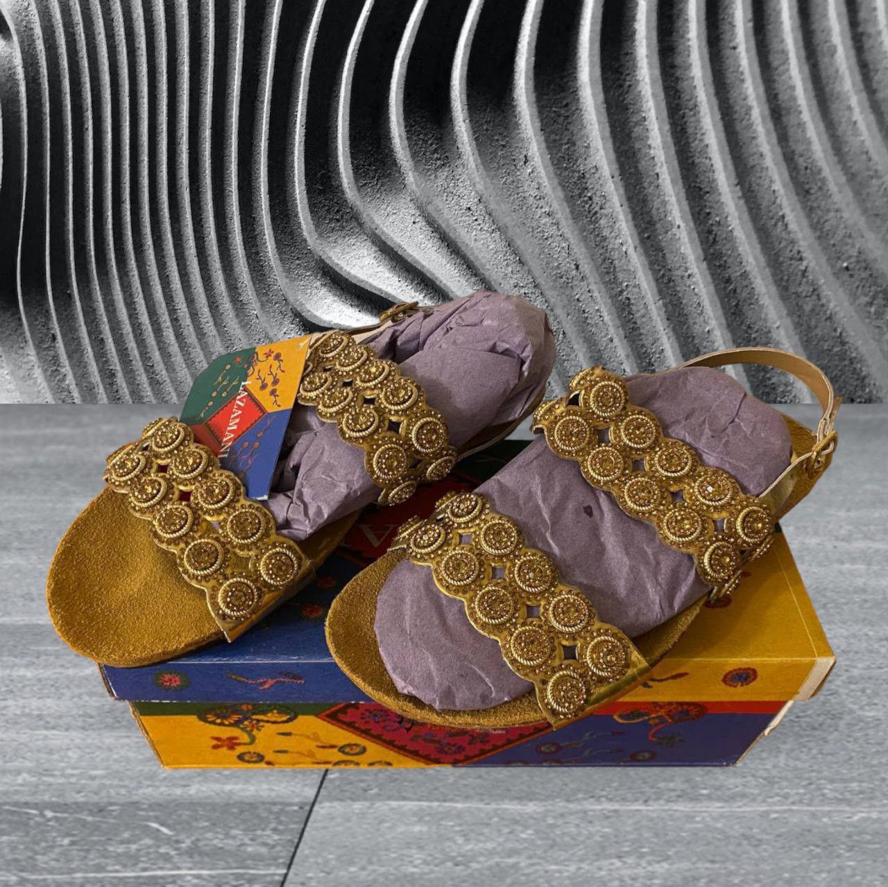 Vintage Elegant Gold Sandals by Lazamani - Size 37 - Special Offer! Size US 6 / IT 36 - 7 Thumbnail