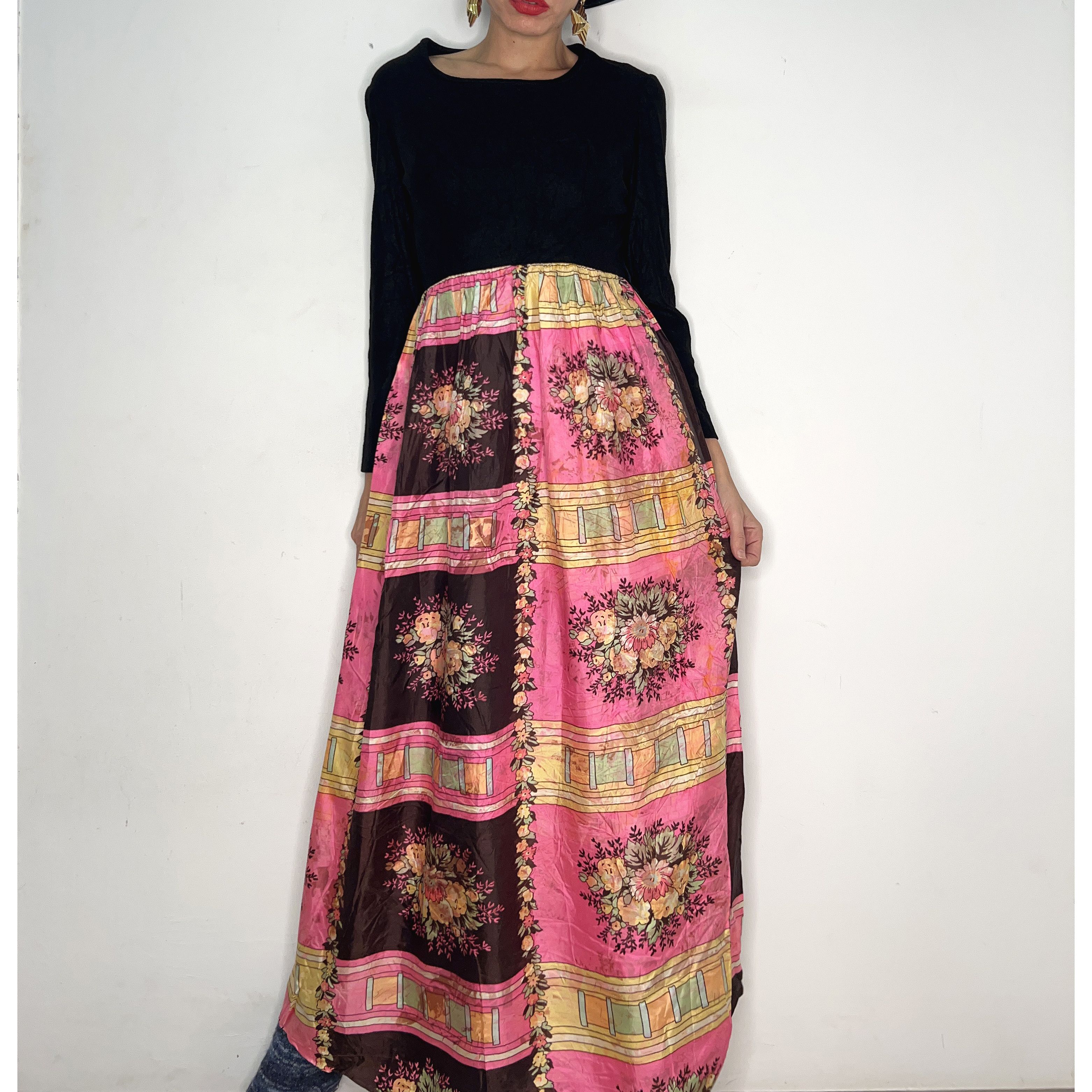 Designer × Vintage Vintage 70s black knit floral maxi dress Size XL / US 12-14 / IT 48-50 - 5 Thumbnail