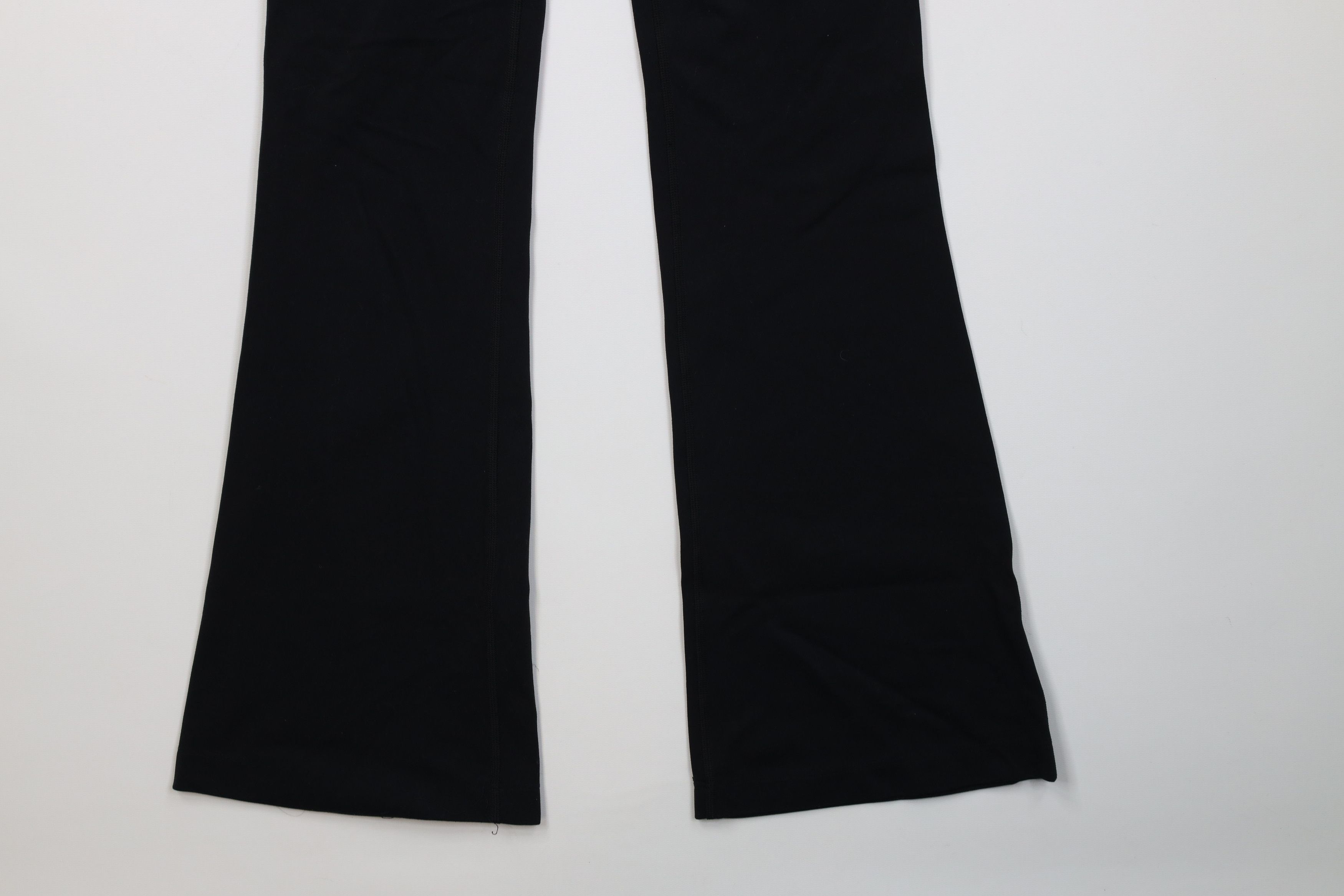 Lululemon Lululemon High Rise Groove Flared Wide Leg Yoga Pants Black Size 26" / US 2 / IT 38 - 5 Thumbnail