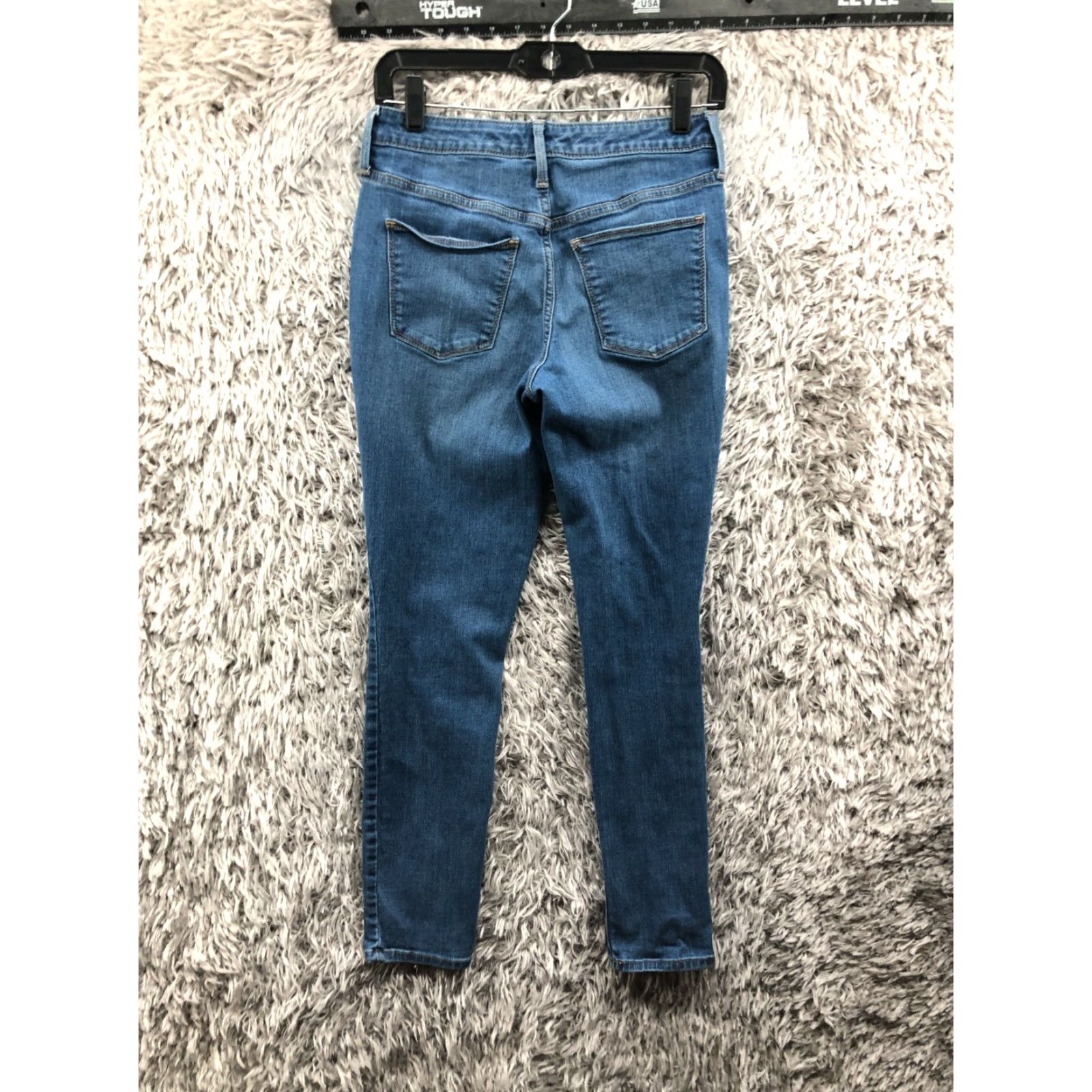 Vintage Universal Thread High Rise Skinny Jeans Size 4 Womens Medium Wash Blue Denim Jeans Skinny Womens Size 4 Blue Size 27" / US 4 / IT 40 - 5 Thumbnail