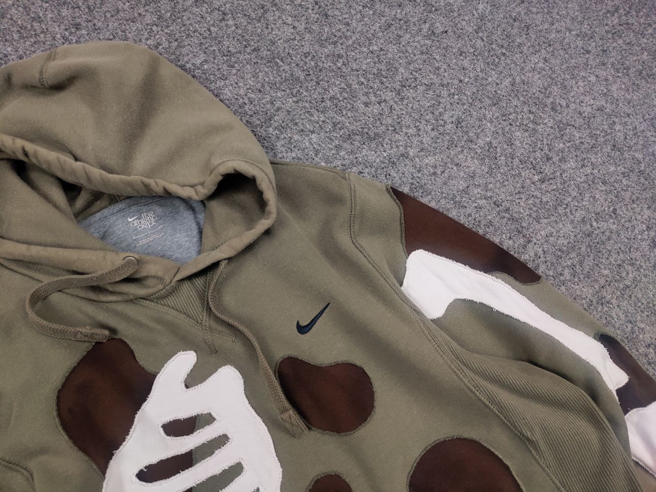 Nike Vintage Nike Military Skeleton Embroidered logo Hoodie Y2K Size US S / EU 44-46 / 1 - 7 Thumbnail