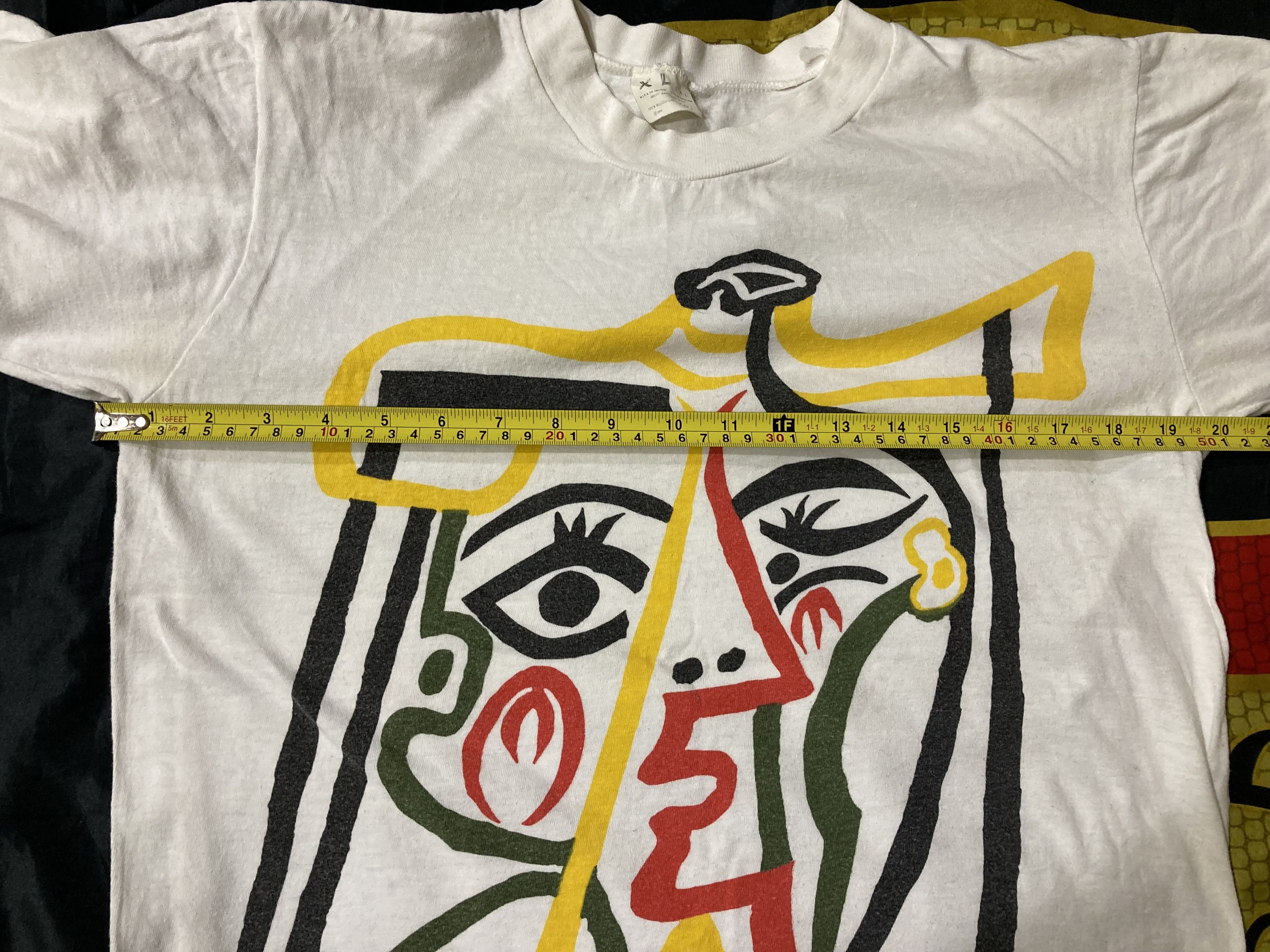 Vintage Vintage 90s Picasso's Head of a Woman T-Shirt Size US M / EU 48-50 / 2 - 8 Thumbnail