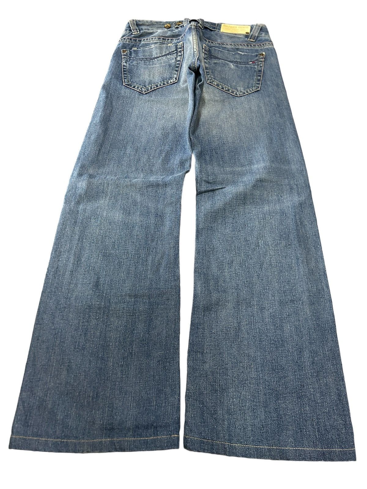 Tommy Hilfiger Vintage Tommy Hilfiger Laurie Flared Wide Leg Y2K Jeans Size 28" / US 6 / IT 42 - 3 Thumbnail