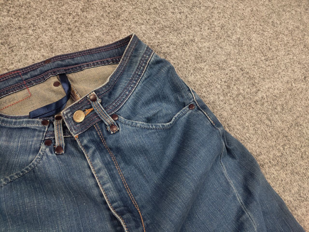Levi's Vintage 90's Levi's Red Engineered Asymmetrical denim Skirt Size 26" / US 2 / IT 38 - 6 Thumbnail