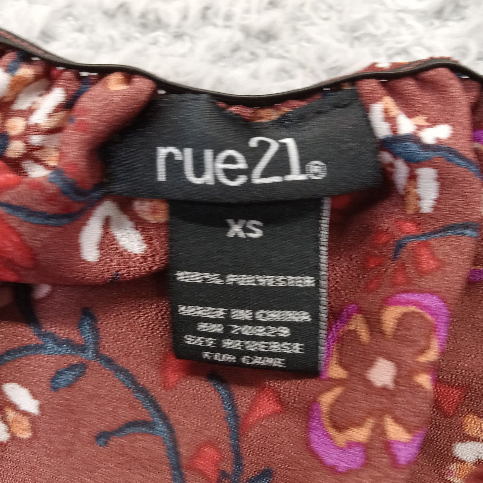 & Other Stories Rue 21 Top XS Women's Long Sleeve Blouse Floral Faux Button Size XXL / US 16-18 / IT 52-54 - 5 Thumbnail