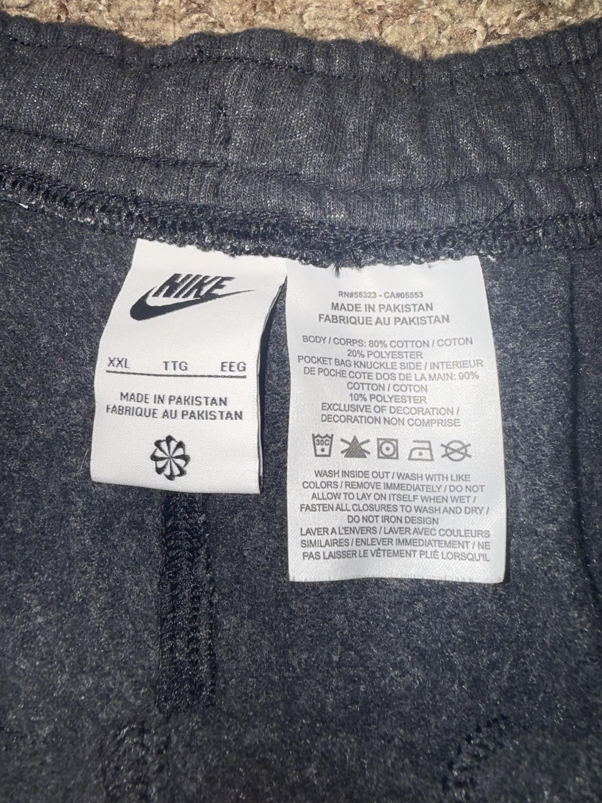 Nike Nike Sportswear Sport Essentials Semi-Brushed Shorts Size US 40 / EU 56 - 6 Thumbnail
