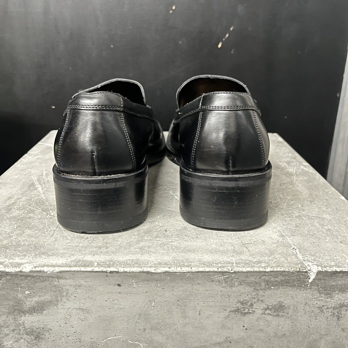 Gucci Gucci Black Square-Toe Leather Loafers 7.5D w/ Brass plate Size US 7.5 / EU 40-41 - 4 Thumbnail