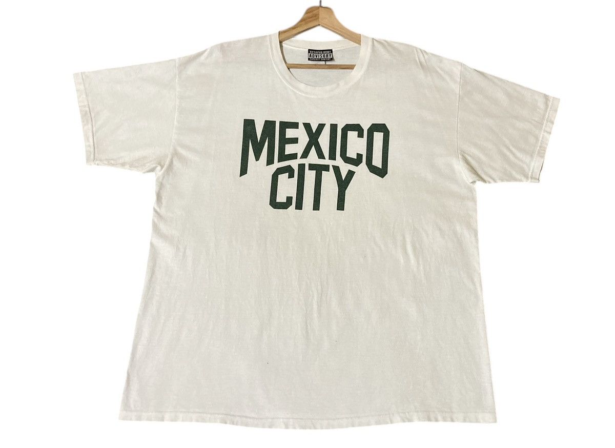Japanese Brand × Octopus Vintage Mexico City Octopus Army White T-Shirt Size US XL / EU 56 / 4 - 3 Thumbnail