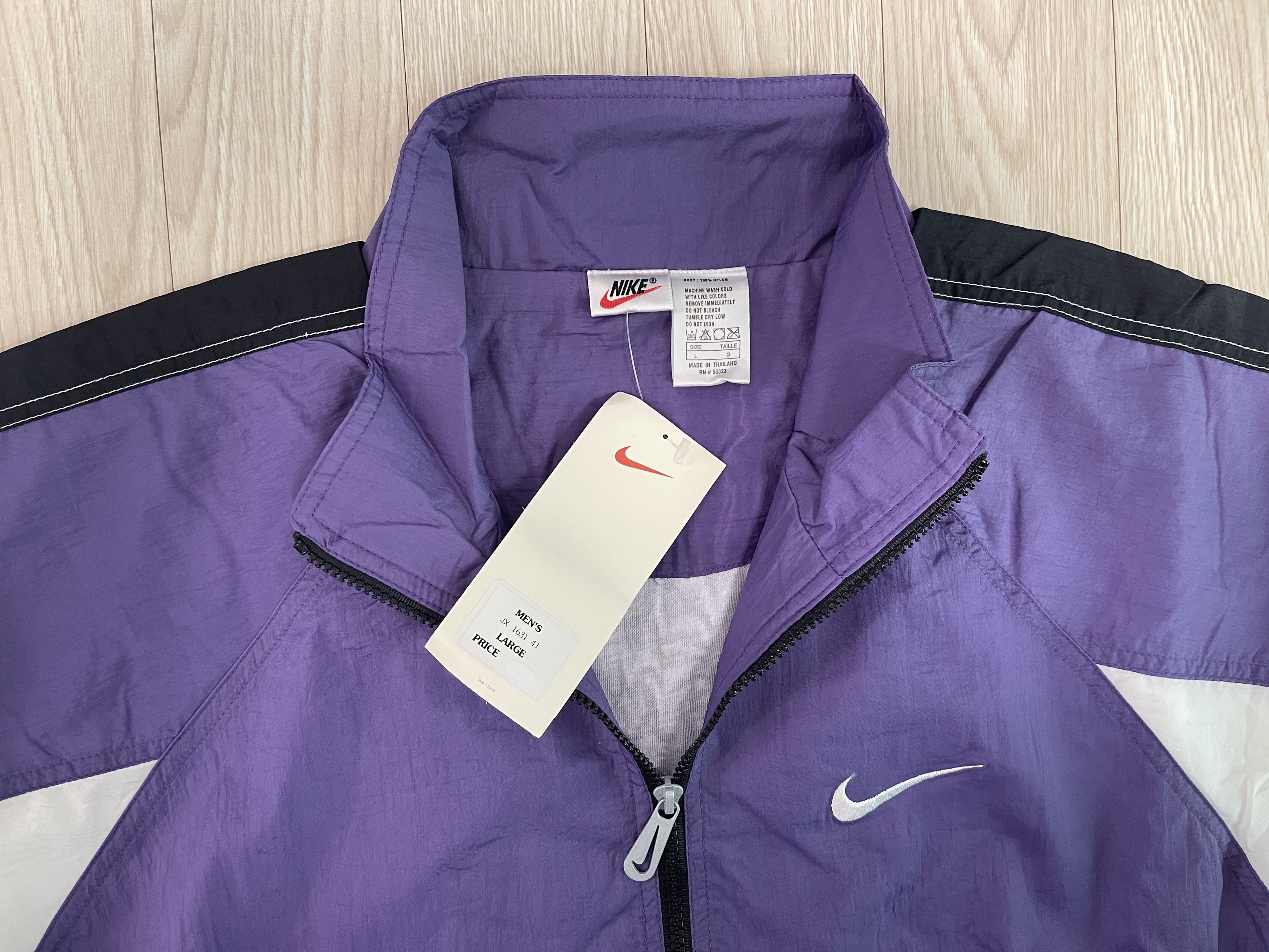 Nike Nike Red Tag 90’s Vintage Nylon Jacket L-1 Size US L / EU 52-54 / 3 - 2 Thumbnail