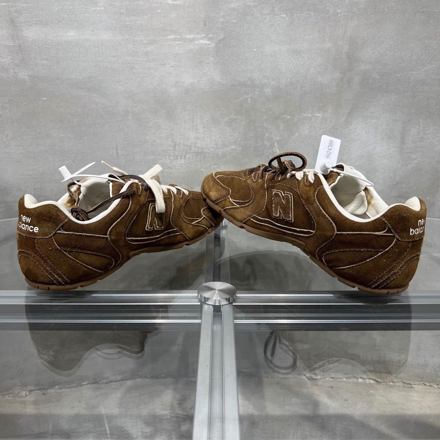 Miu Miu Miu Miu x New Balance Brown Suede Decon Trainer 41 Size US 8 / EU 41 - 5 Thumbnail