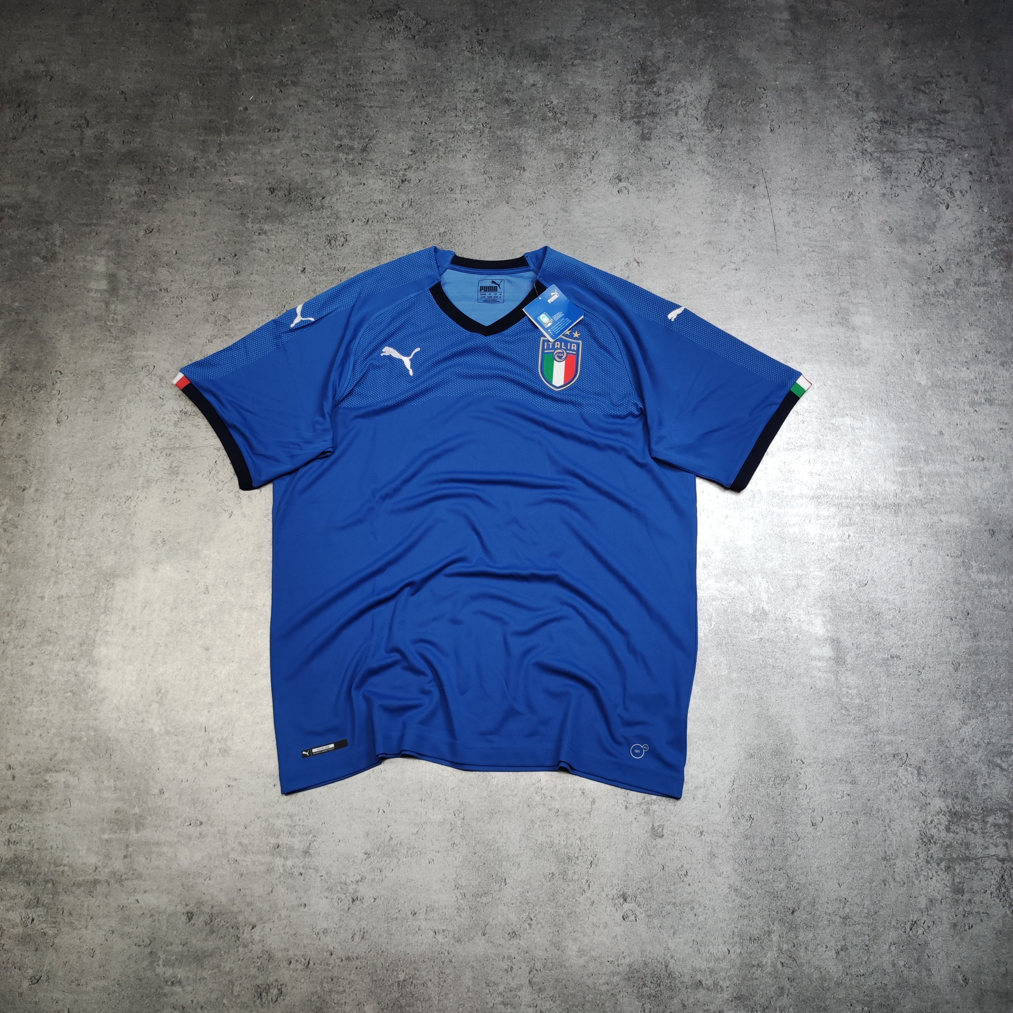 Puma RARE Puma x Italy National Team 2018 World Cap Home Jersey Size US XL / EU 56 / 4 - 1 Thumbnail