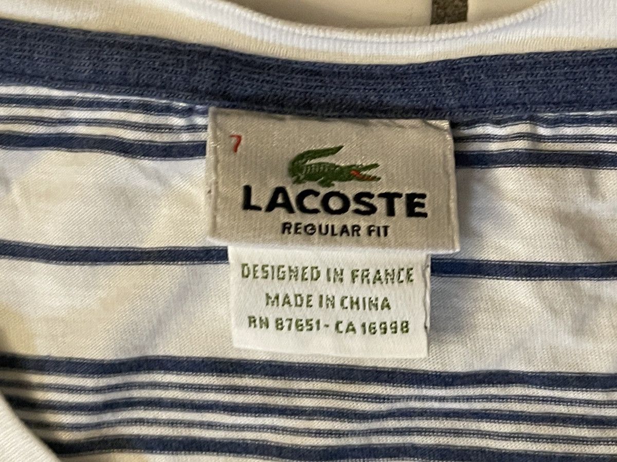 Lacoste Lacoste Men's T Shirt Size 7 (2XL) White Blue Stripes V Neck Size US XXL / EU 58 / 5 - 4 Thumbnail