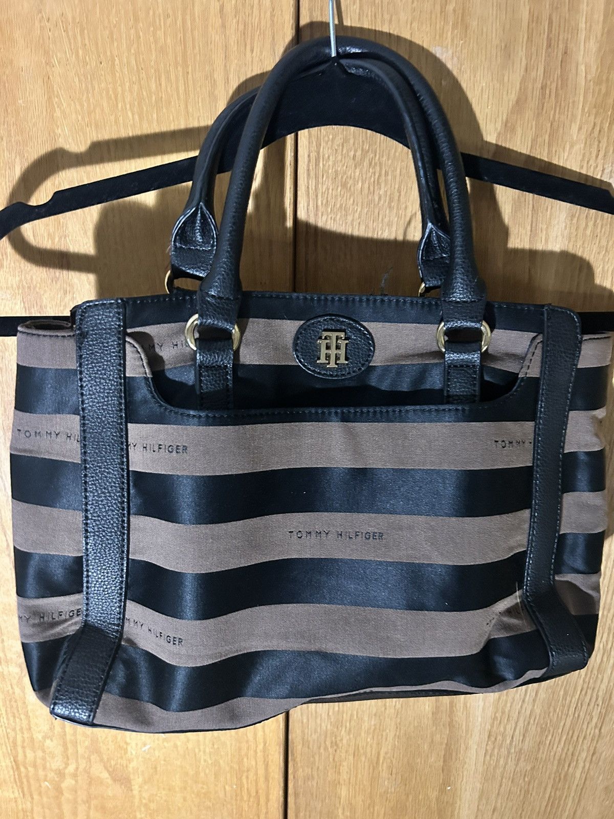 Tommy Hilfiger Tommy Hilfiger Handbag Size ONE SIZE - 1 Thumbnail