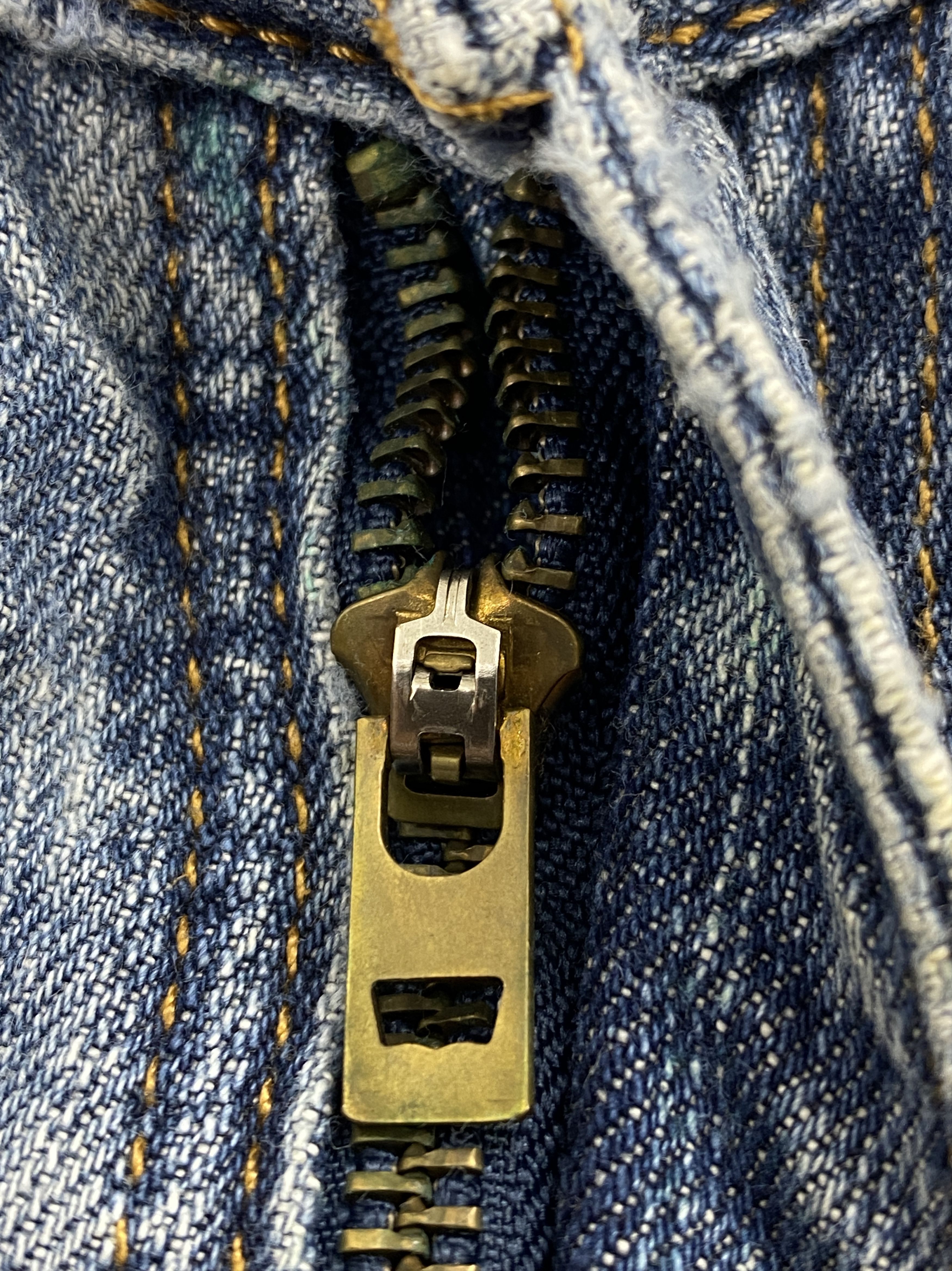 Distressed Vintage Levi's 505 Faded Blue Jeans