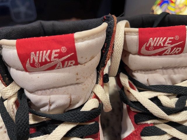 Nike ORIGINAL 1985 AIR JORDAN 1 Size US 8 / EU 41 - 9 Thumbnail