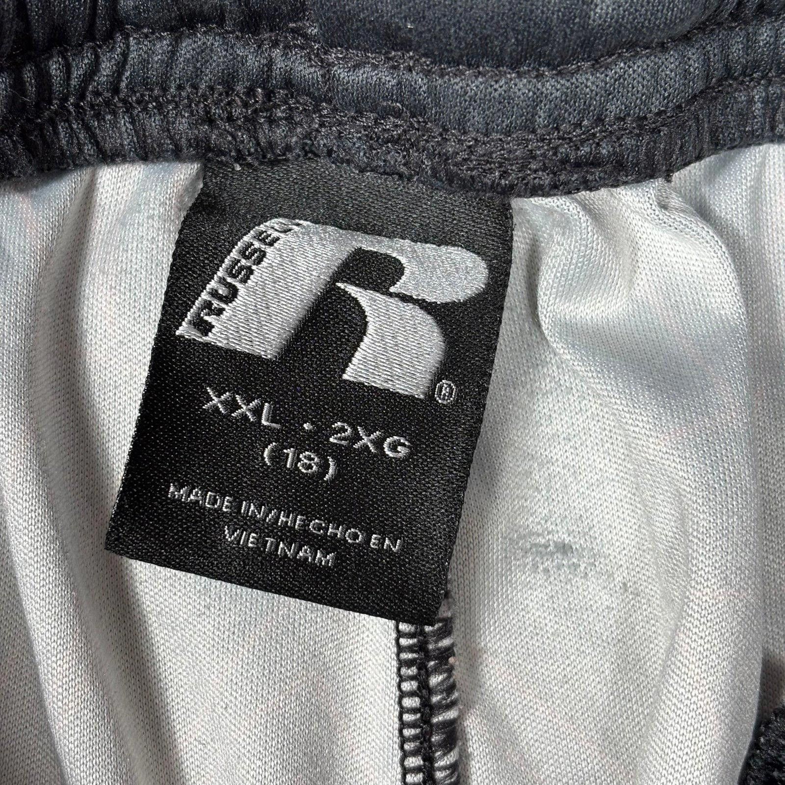 Russell Athletic Russell Boys Athletic Shorts XXL Size US 26 / EU 42 - 4 Thumbnail