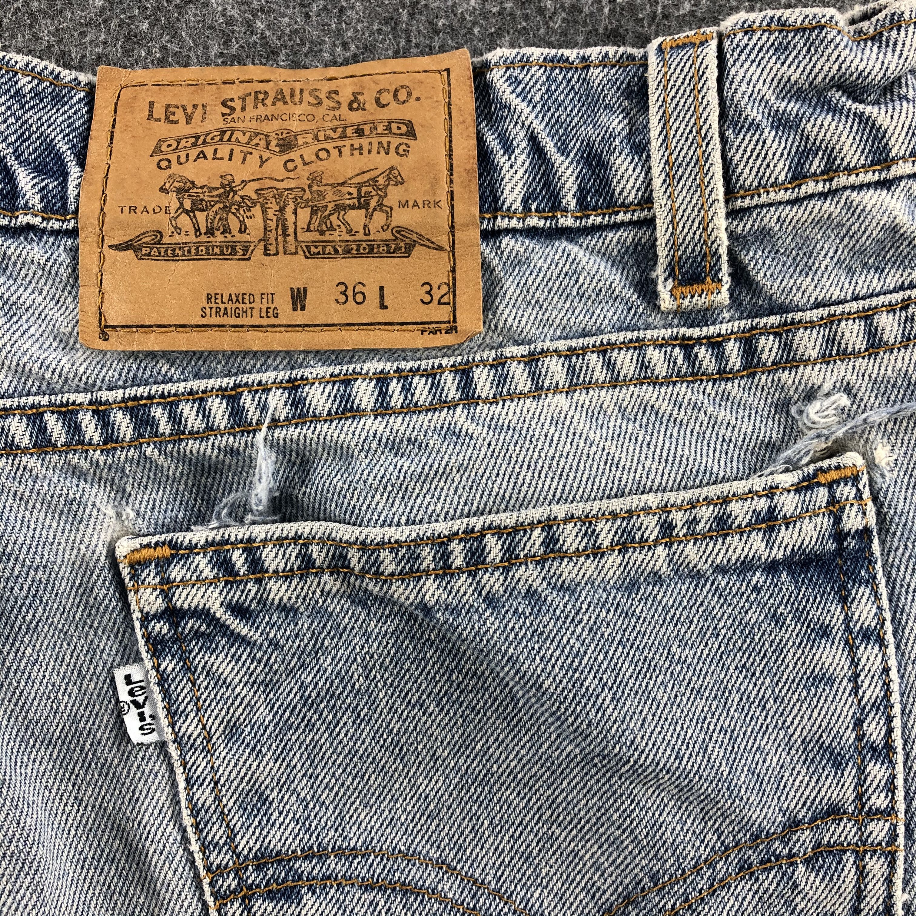 Levi's Vintage 90s Light Wash Levis Jeans-J1233 Size US 35 - 5 Thumbnail