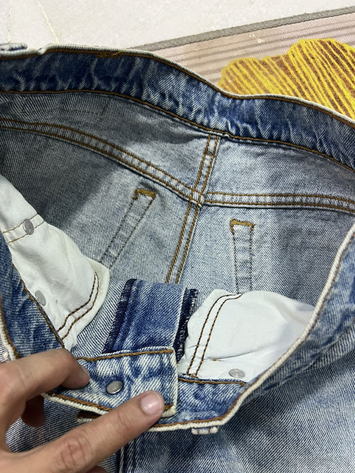Levi's × Levi's Vintage Clothing VINTAGE LEVIS 505 LIGHT WASH Size US 29 - 7 Thumbnail