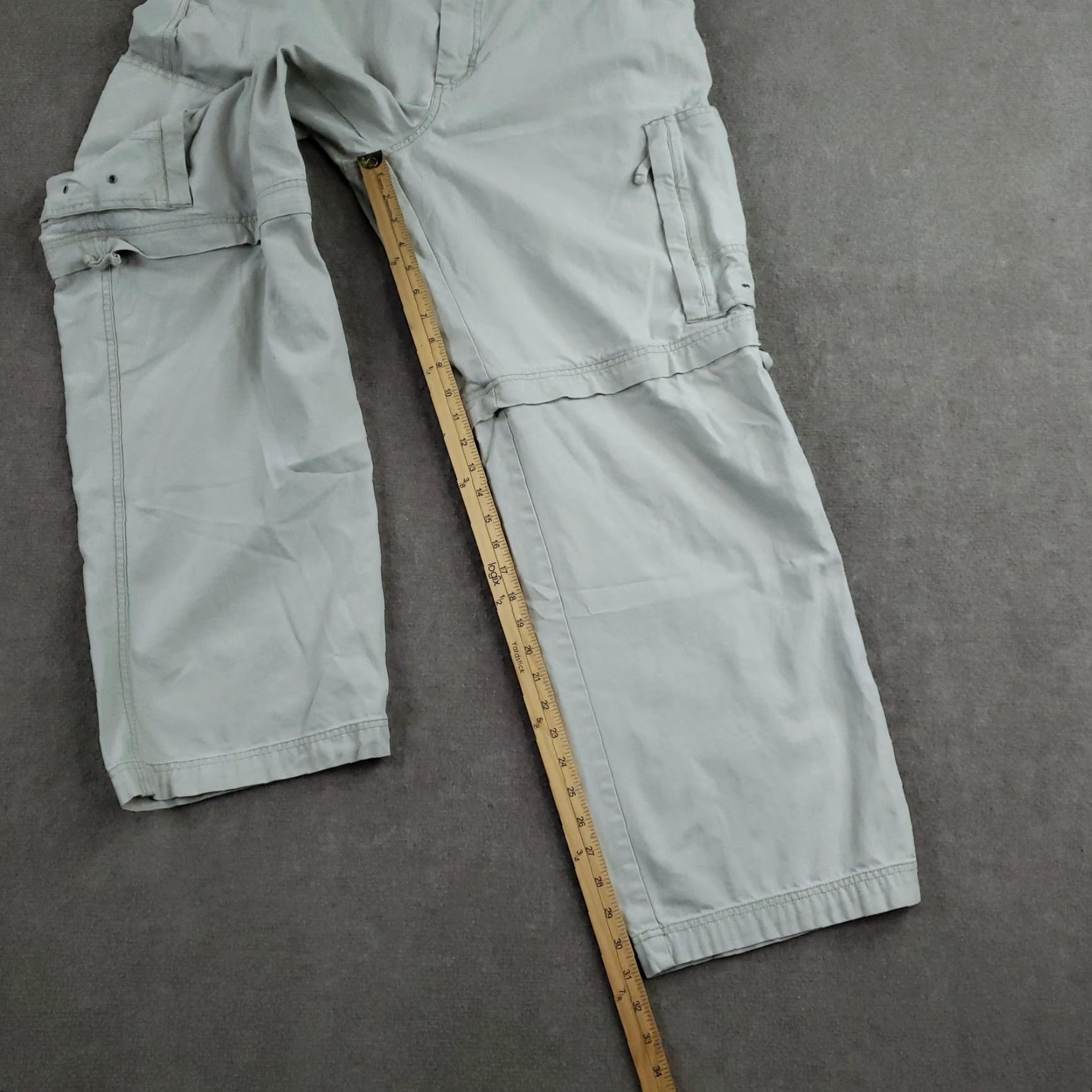 Old Navy VINTAGE Old Navy Pants Cargo 36x34 Mens Regular Gray Convertible 00's Zipper Pockets Slim Straight Mens Size US 36 / EU 52 - 2 Thumbnail