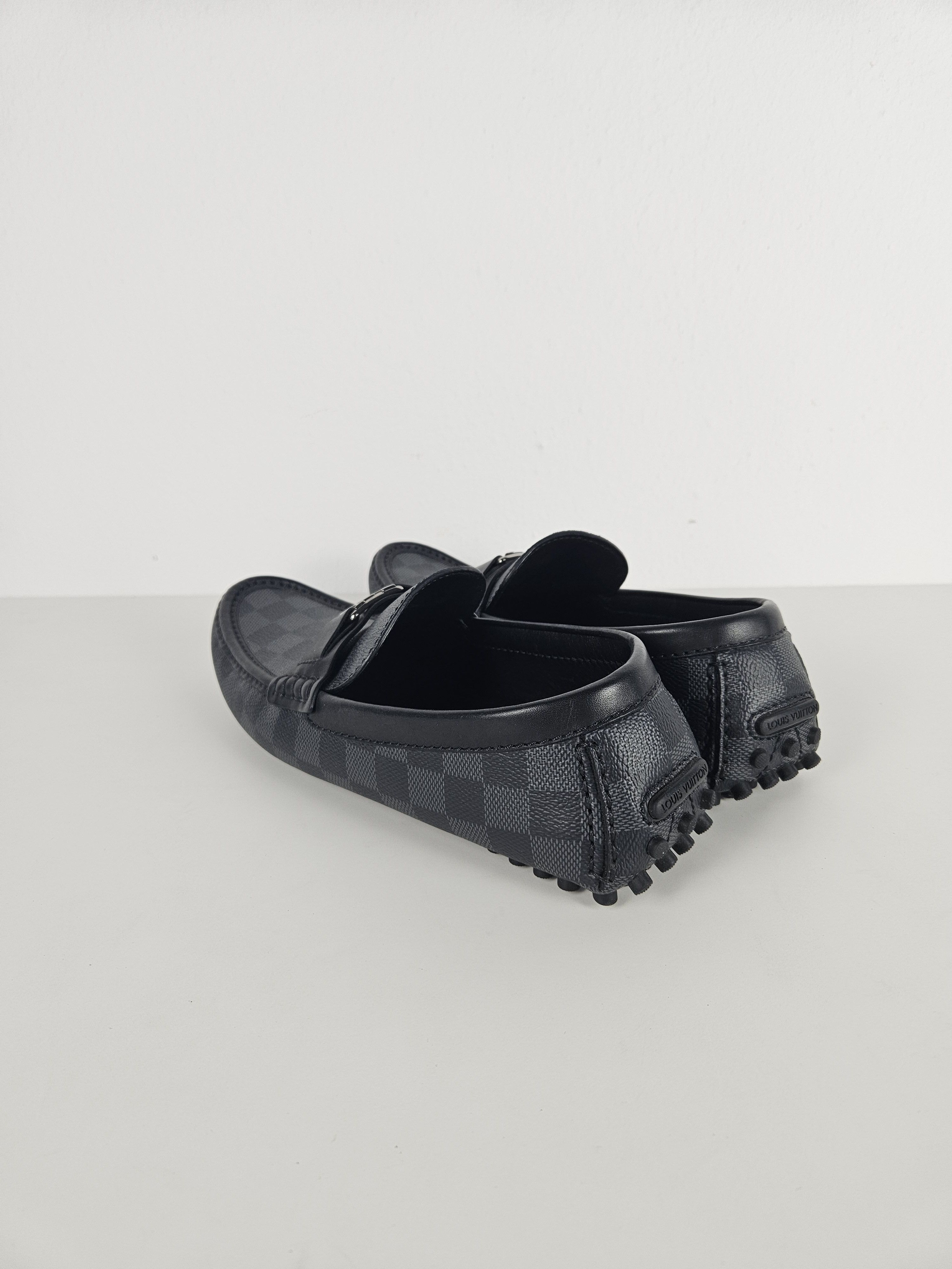 Louis Vuitton Louis Vuitton hockenheim moccasin damier graphite lv buckle Size US 9.5 / EU 42-43 - 8 Thumbnail