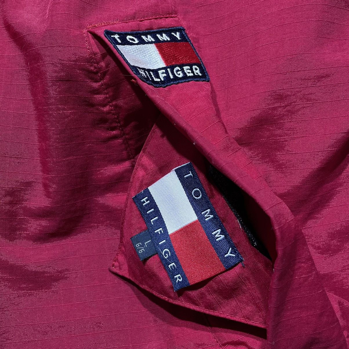 Tommy Hilfiger × Vintage Puffer Tommy Hilfiger Vintage 90’s Big Logo Reversible Size US XL / EU 56 / 4 - 23 Thumbnail