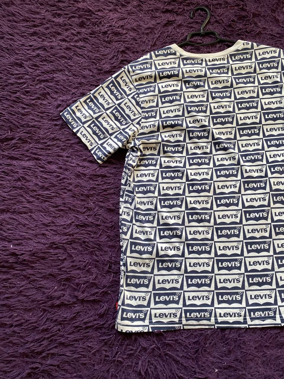 Levi's × Vintage Vintage Levi’s Distressed Logo Pink T Shirt Monogram logo Size US M / EU 48-50 / 2 - 15 Thumbnail
