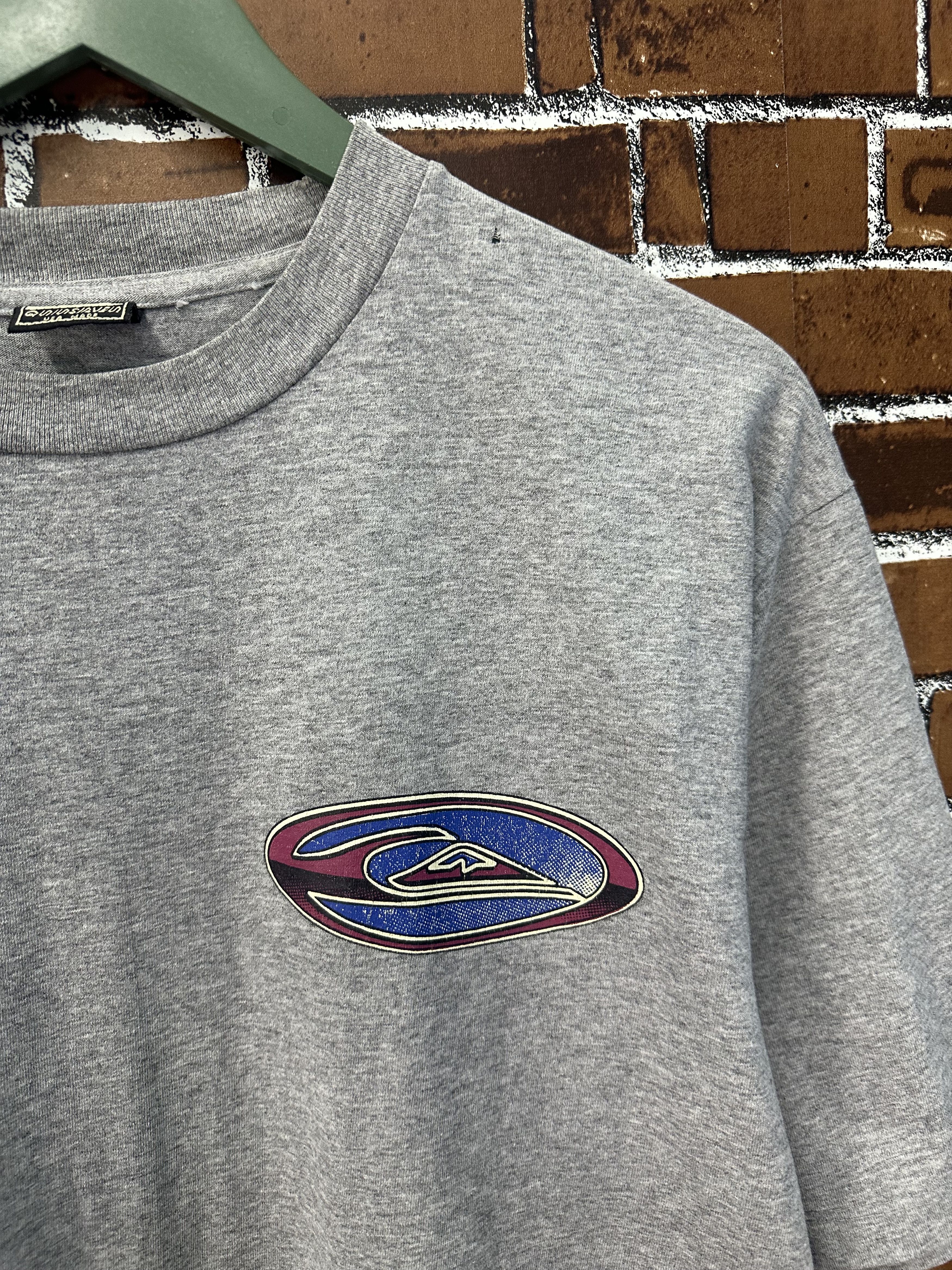 Quiksilver Vintage 90s Quiksilver Usa Hookups Tshirt A1032 Size US L / EU 52-54 / 3 - 5 Thumbnail
