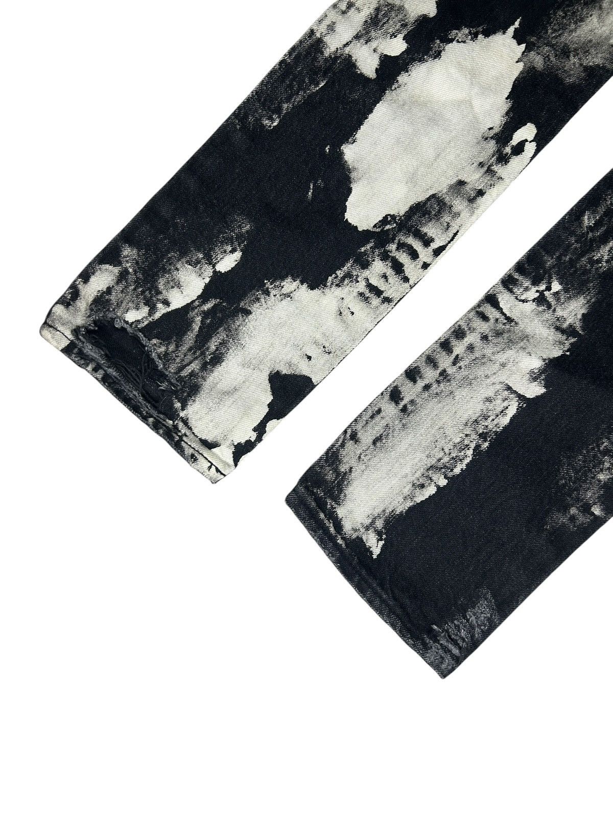 Saint Laurent Paris S/S 16 Surf Sound Bleached Distressed Denim Size US 29 - 11 Thumbnail