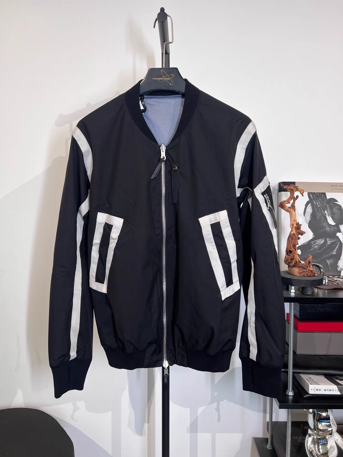Boris Bidjan Saberi Boris Bidjan Saberi 11by bbs J3 2-Tone Tape Jacket S Size US S / EU 44-46 / 1 - 2 Thumbnail