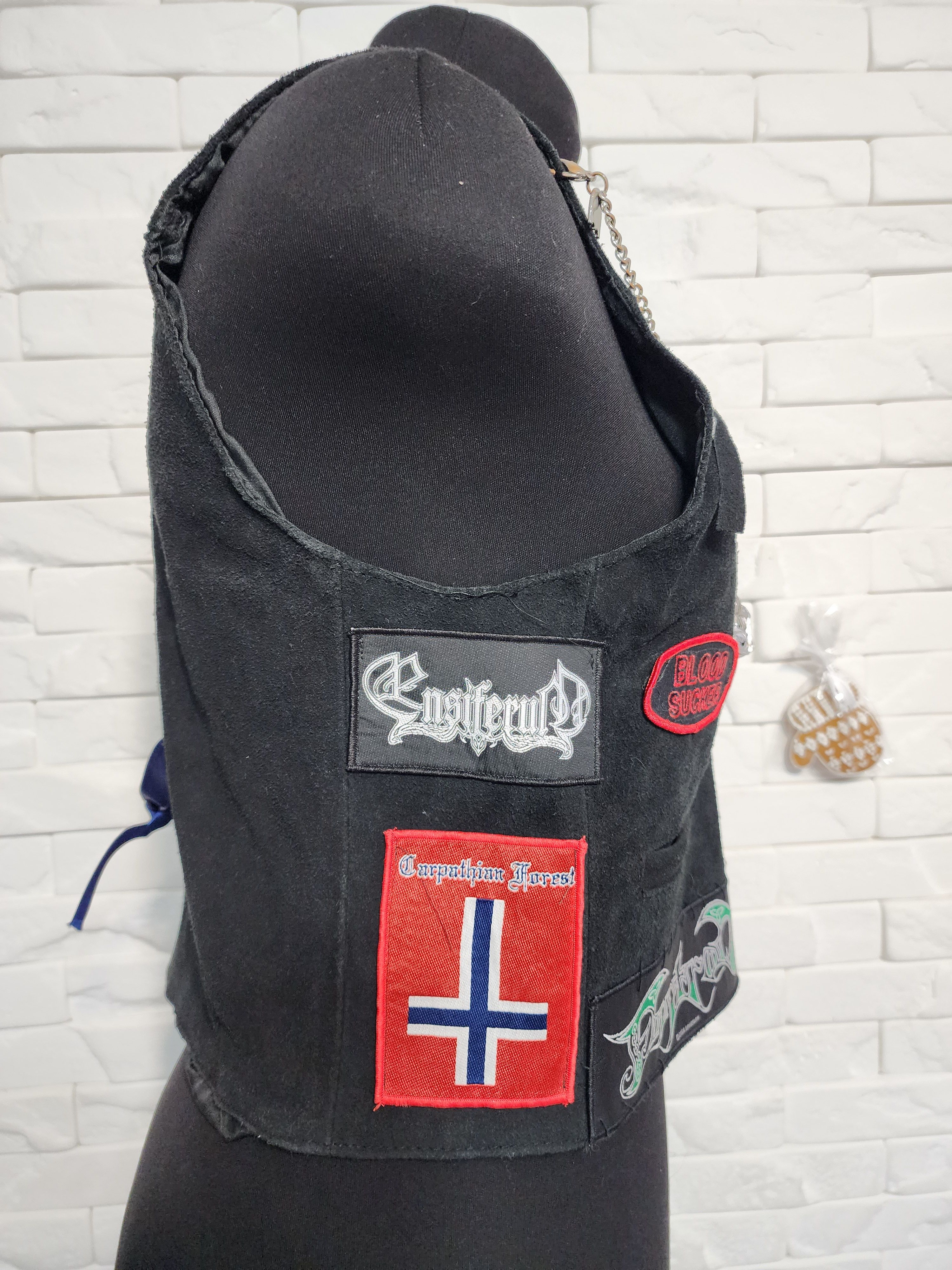 Other Black Suede Vest: Women's Sleeveless Top with Patches. Size S / US 4 / IT 40 - 4 Thumbnail