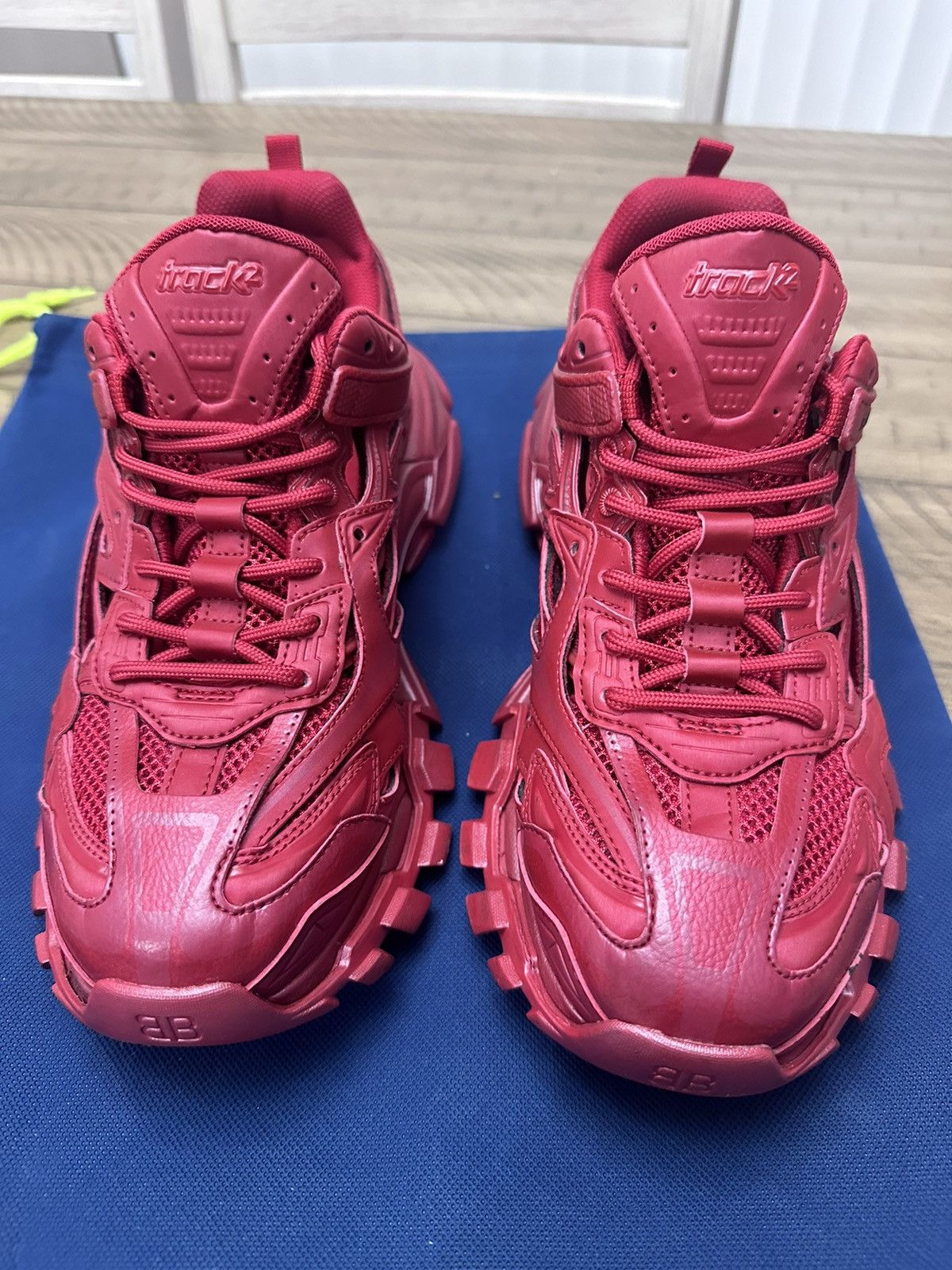 Balenciaga Balenciaga track runner 2.0 Size US 9 / EU 42 - 2 Thumbnail