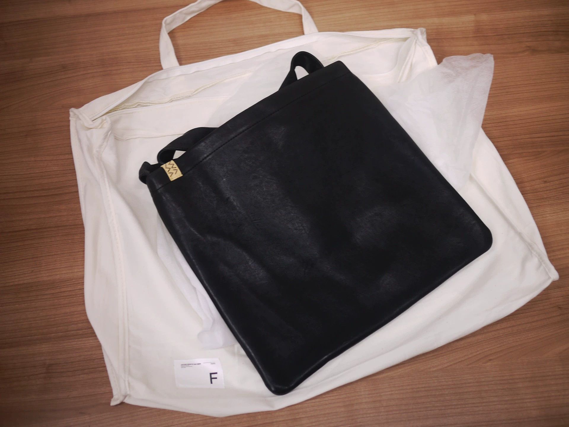 Visvim VISVIM 24AW Leather Musette Bag DMGD Black Size ONE SIZE - 1 Thumbnail